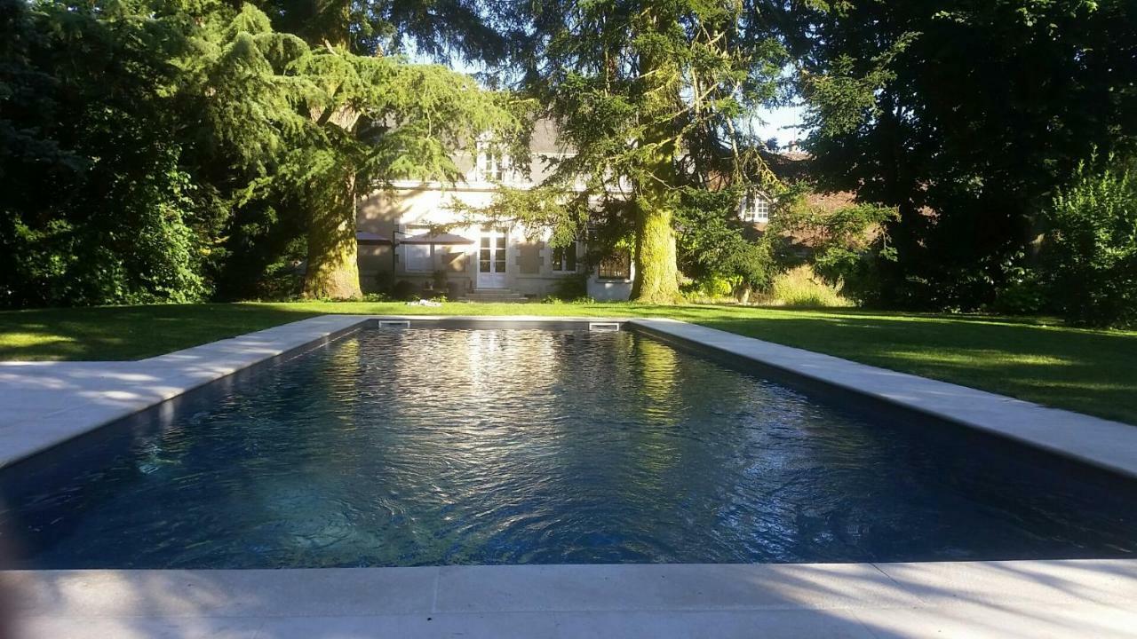 Clos Saint Sulpice Fosse  Exterior photo